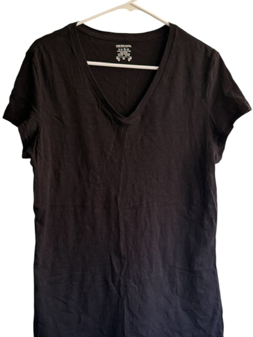 Lady Foot Locker Black Short Sleeve Cotton T-Shirt - Picture 2 of 5